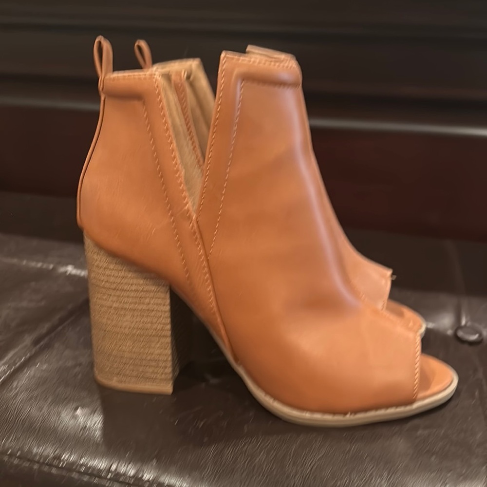 Pink Lily brown/tan peep toe booties. Never worn.